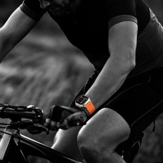 Tech-Protect Nylon Slip Apple Watch 6 / 7 / 8 / 9 / 10 / SE / ULTRA 1 / 2 (44 / 45 / 46 / 49 MM) Orange